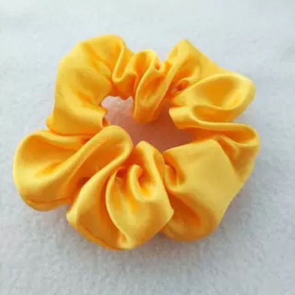 🎁Hair Scrunchie - Picture 1 of 3